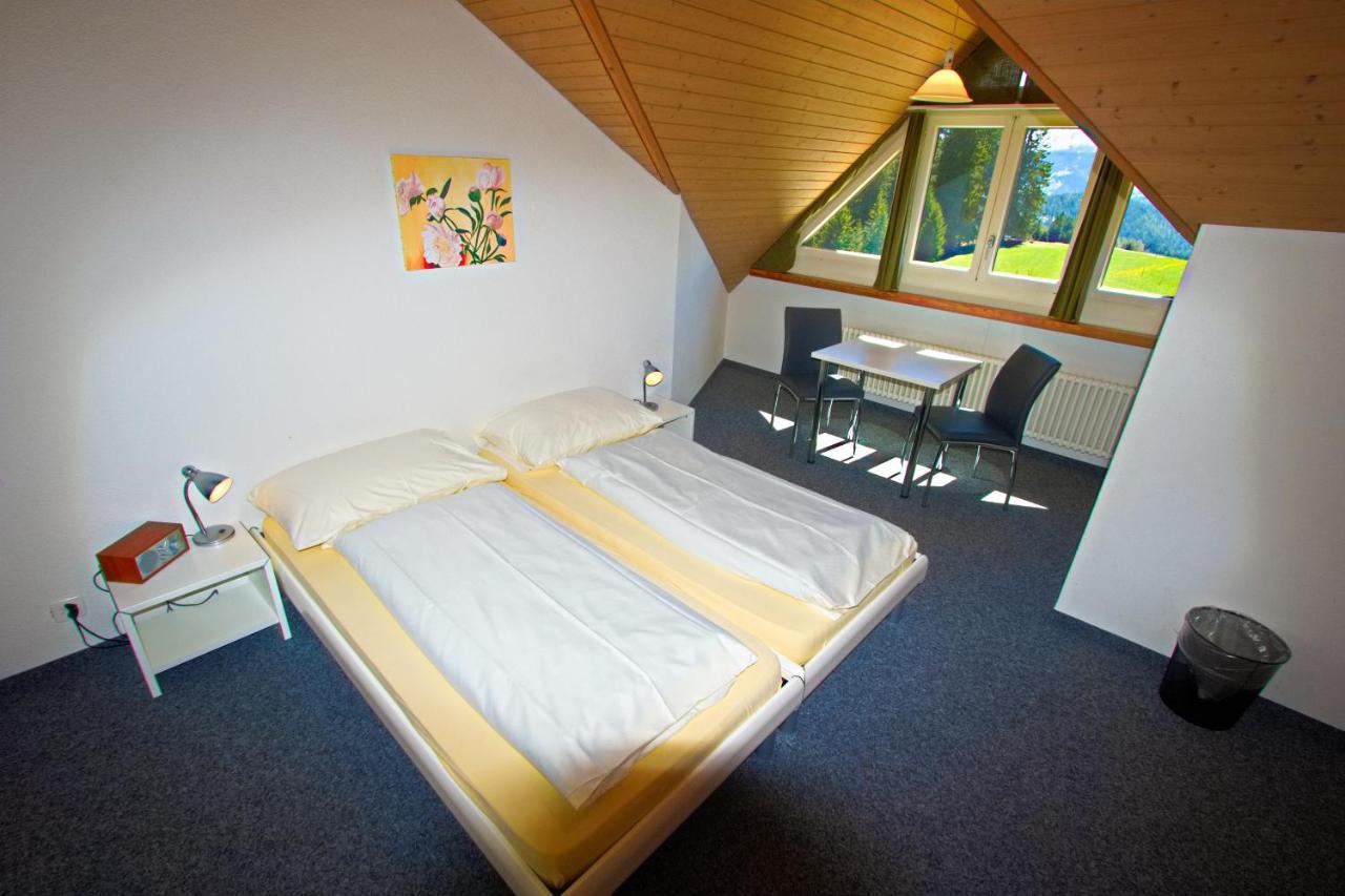 Juhui Lenzerheide Hostel Exterior photo